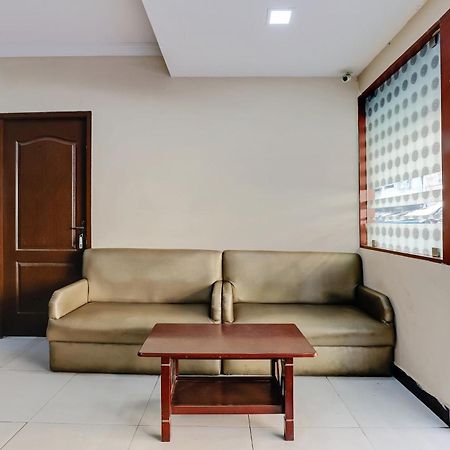 Spot On Grand Residency Hotel Chennai Exterior photo