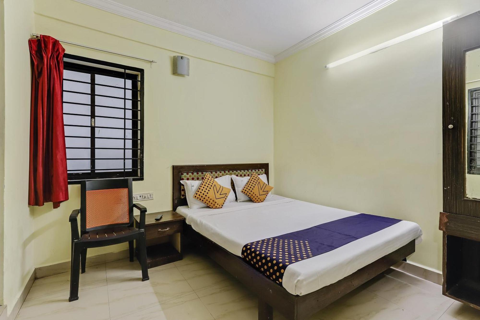 Spot On Grand Residency Hotel Chennai Exterior photo